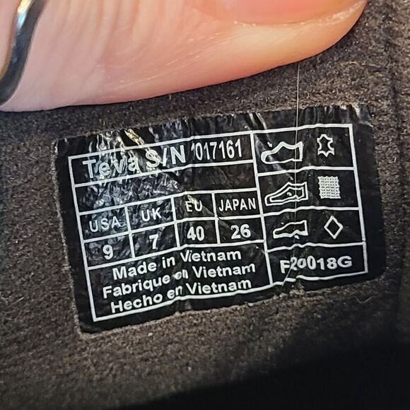 Teva Foxy Waterproof Black Suede Bootie, Side-zip Closure | 9 - Picture 10 of 12